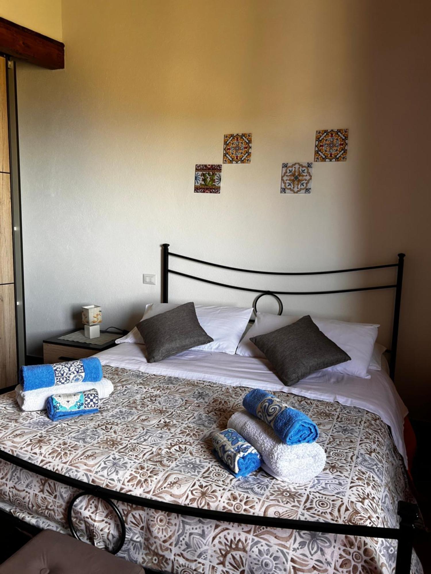 Casa Gambino Bed & Breakfast Savoca Exterior photo
